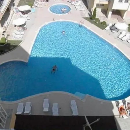 Sea Dreams Complex, Sunny 公寓 阳光海滩